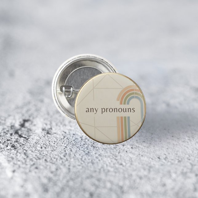 Minimalistisk LGBTQ Pride-pinn med valfria pronome Knapp (Skapare uppladdad)