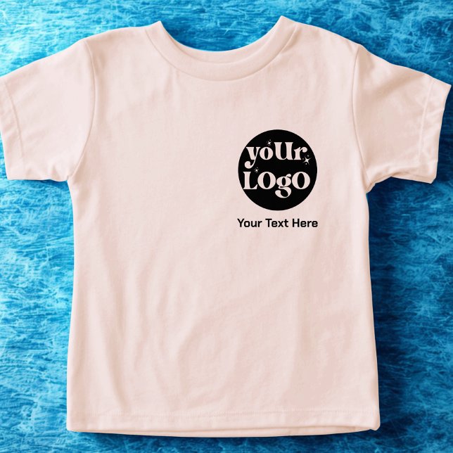 Minimalistisk Logotyp och textverksamhet T Shirt (Skapare uppladdad)