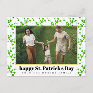 Minimalistisk lycklig klöver St. Patricks dag Foto Helg Vykort