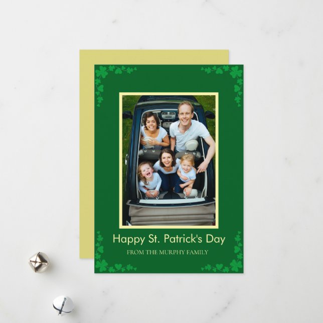 Minimalistisk lycklig klöver St. Patricks dag Foto Julkort (Fram/Back In Situ)