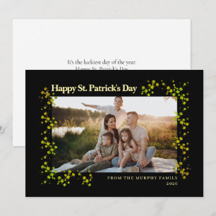 Minimalistisk lycklig klöver st. Patricks dag Foto Julkort