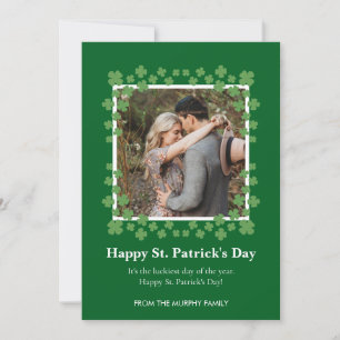 Minimalistisk lycklig klöver St. Patricks dag Foto Julkort