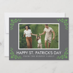 Minimalistisk lycklig klöver St. Patricks dag Foto Julkort