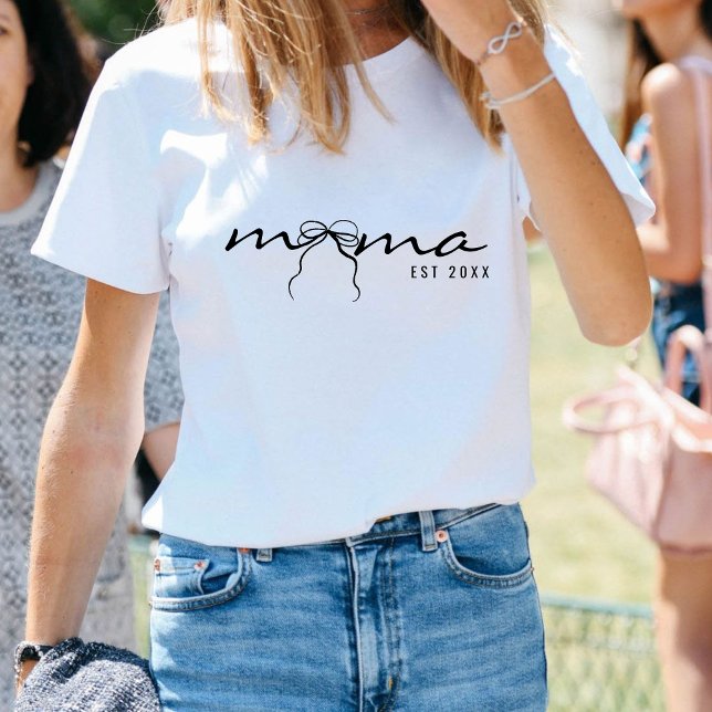 Minimalistisk Mamma Bokstavsarbete Med Slinga Kvin T Shirt (Skapare uppladdad)