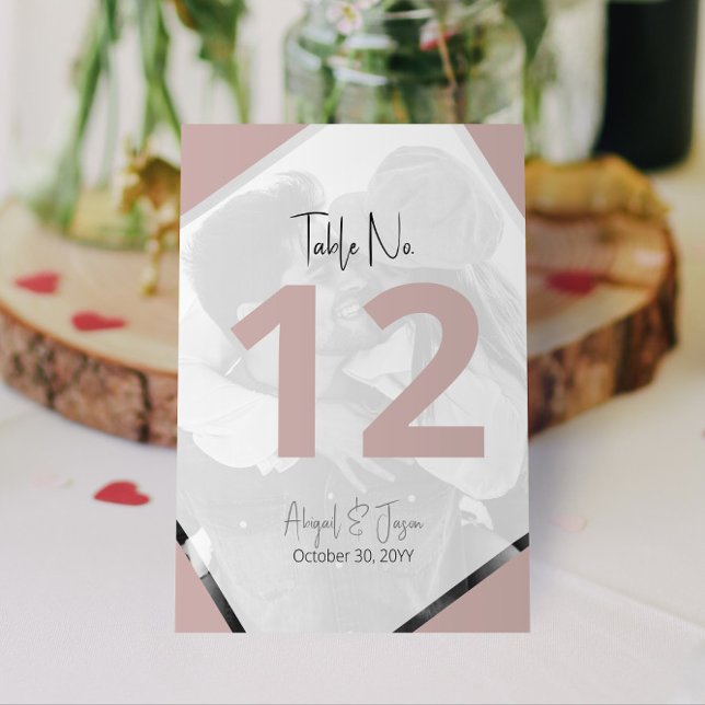 Minimalistisk modern Avslappnad Bröllop Dusty Ro Bordsnummer (Minimalist Modern Casual Wedding Table Number in Taupe | Personalize on Screen Now!)
