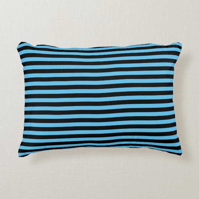 Minimalistisk Modern Blå och Svart Randig Prydnadskudde (Framsidan)