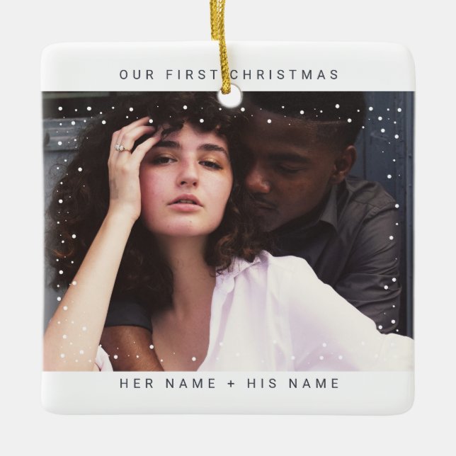 Minimalistisk Modern | Glad och Gift Snö Foto Julgransprydnad Keramik (Framsida)