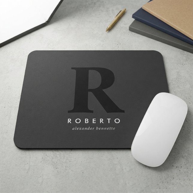 Minimalistisk Modern Klassisk Svart Monogram Musmatta (Skapare uppladdad)