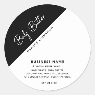 Minimalistisk, modern lyxtypografi, vit etikett
