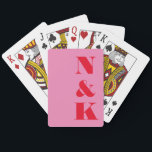 Minimalistisk Modern Monogram Rosa Red Personligt  Casinokort<br><div class="desc">Minimalistisk Modern Monogram Bröllop-Personlig Spelar upp kort i Rosa och rött</div>