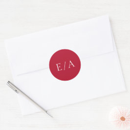 Minimalistisk Monogram Elegant Modern Röd Bröllop Runt Klistermärke