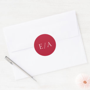 Minimalistisk Monogram Elegant Modern Röd Bröllop Runt Klistermärke