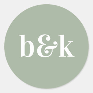 Minimalistisk Monogram Initialer Sage Grönt Bröllo Runt Klistermärke