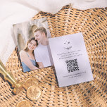 Minimalistisk Monogram QR-kodsfoto-Bröllop OSA Tilläggskort<br><div class="desc">Ett kort för OSA av elegant som matchar vår minimalistiska samling av Monogram Photo Formal Bröllop. Den här designen har ett personligt bröllp-monogram högst upp på kortet. Monogrammet kombinerar initialer i parets namn med en ritad, handritad, löv-stig illustration. Det finns en QR-kod till OSA online och se annan information på...</div>