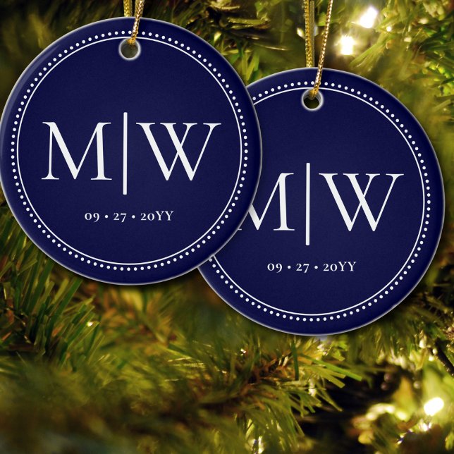 Minimalistisk Newlyweds Monogram Blue-Helgdag Julgransprydnad Keramik (Skapare uppladdad)