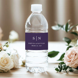 Minimalistisk och Chic Lila | Monogram Bröllop Vattenflaskor Etikett