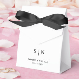 Minimalistisk och Chic | Vit och Svart Bröllop Presentaskar