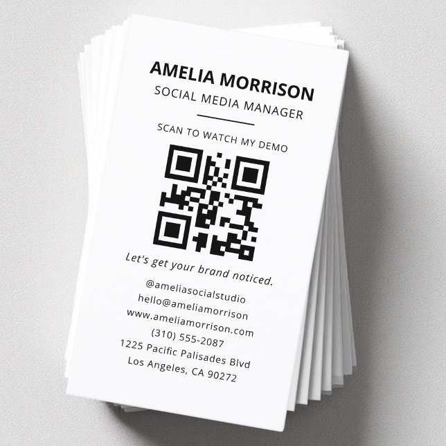 Minimalistisk Professionell för modern QR-kod Visitkort (Skapare uppladdad)