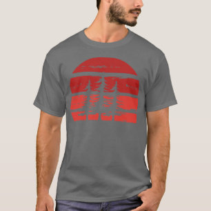 Minimalistisk retro Sol med Gräs Träd Silhouette 6 T Shirt