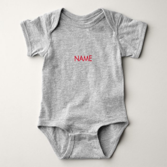 Minimalistisk röd grått-anpassad namntext modern s t shirt (Framsida)