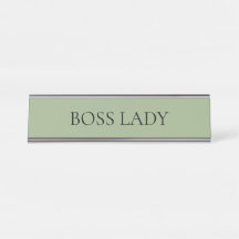 Minimalistisk sagegrön bossdam