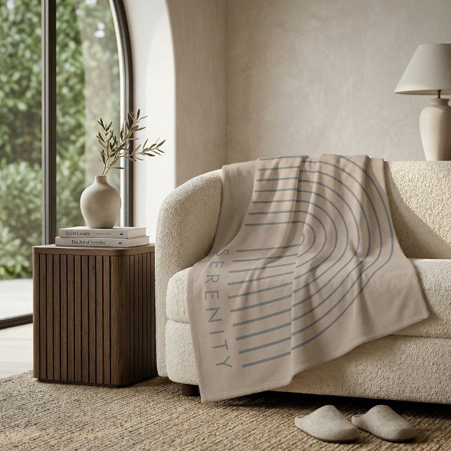 Minimalistisk sandbeige kastfilt - 'SERENITY' Fleecefilt (Minimalist Sand Beige Throw Blanket - 'SERENITY' Arch Line Art - Quiet Luxury Decor)