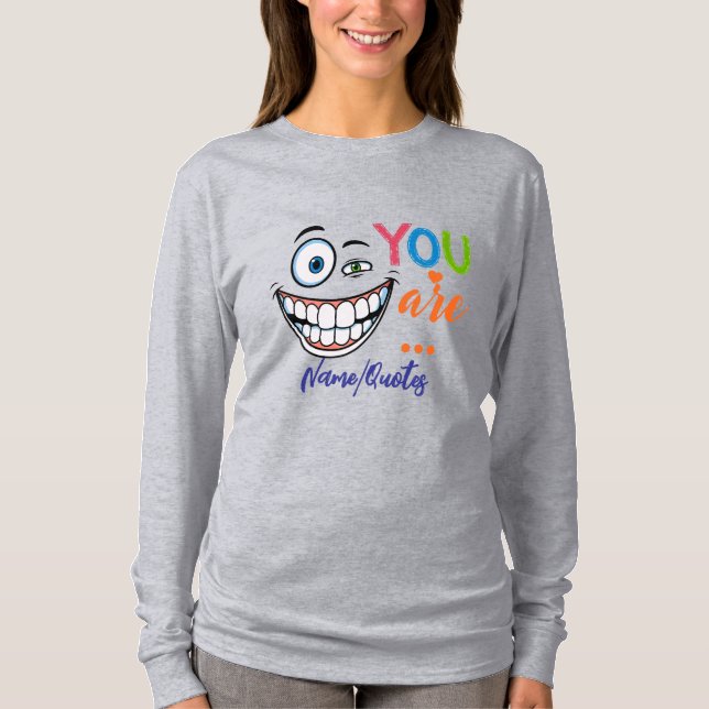 Minimalistisk Sarksastisk Citat T Shirt (Framsida)