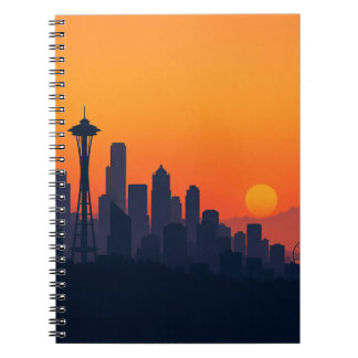 Minimalistisk Seattle Siluett vid Solnedgång Moder Anteckningsbok