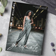 Minimalistisk skript högskoleutexaminerad foto