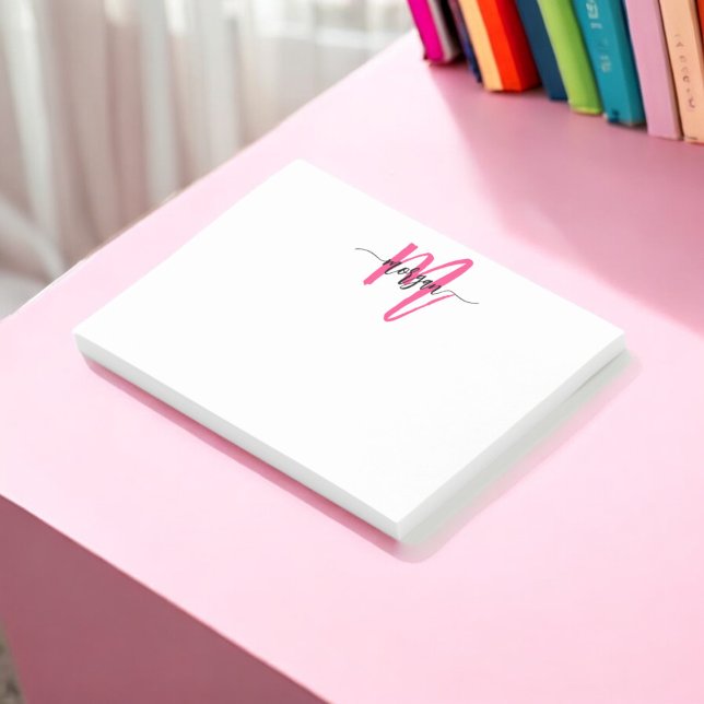 Minimalistisk skript Monogram Namn Shock rosa Post-it Block (Skapare uppladdad)