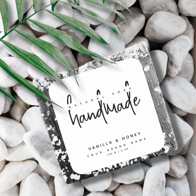 Minimalistisk skript svart handgjord tvål etikett  (Skapare uppladdad)