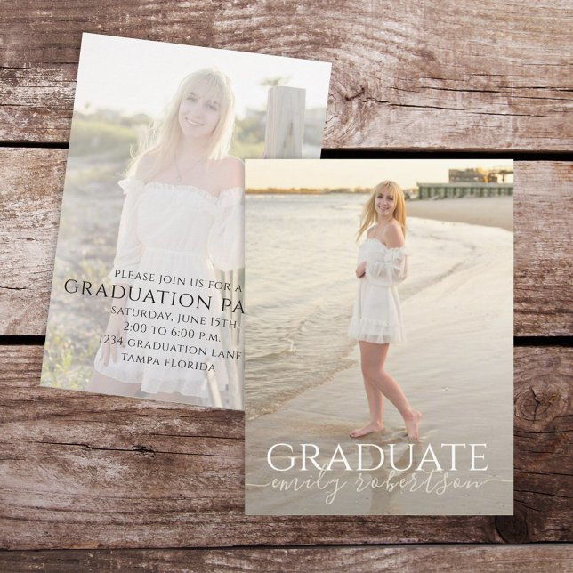 Minimalistisk Snyggt för enkel fotomall i Student Inbjudningar (Graduation photo invitation with gold calligraphy script and a 2-photo template. )