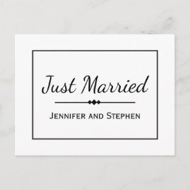 Minimalistisk svart bröllopsannons för nygifta meddelande vykort