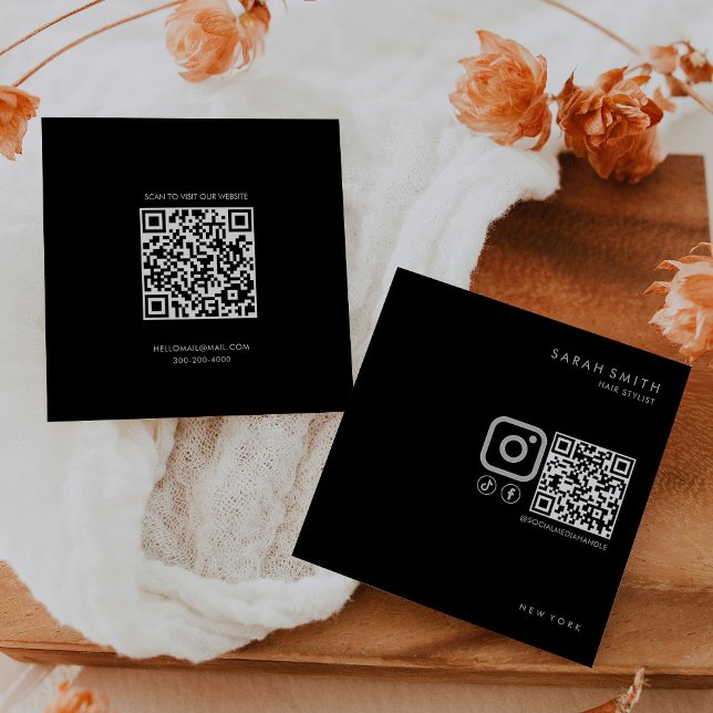 Minimalistisk svart Grått QR-kod för hårstylist Fyrkantigt Visitkort (Skapare uppladdad)