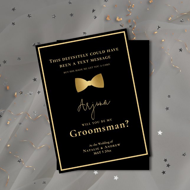 Minimalistisk svart & guld smoking Rolig bröllopsg Inbjudningar (Minimalist Black & Gold Tuxedo Funny Groomsman Invitation)