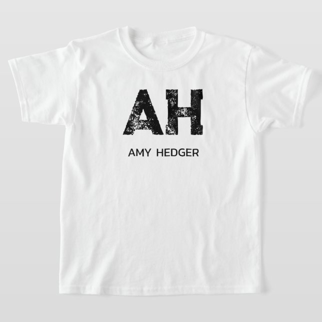 MINIMALISTISK SVART TVÅBOKSTAVIG MONOGRAM NAMN VIT T SHIRT (Laydown)
