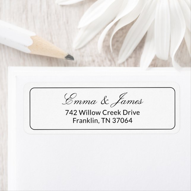 Minimalistisk svart & vit bröllopsskrift returadress etikett (Insitu)
