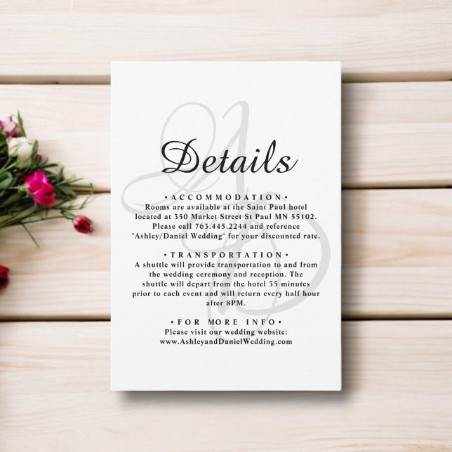 Minimalistisk svartvit monogram Chic Bröllop Tilläggskort (Skapare uppladdad)