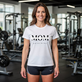 Minimalistisk T-shirt med mammas namn