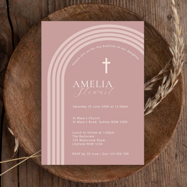 Minimalistisk typografi, halv båge med rosa inbjudningar (Skapare uppladdad)