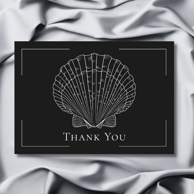 Minimalistisk typografi Svart-vit snigelskal Bröll Tack Kort (Minimal Typography Black & White Seashell Wedding Thank You Card)