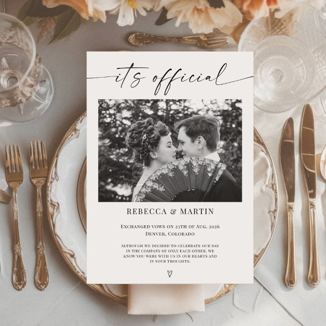 Minimalistisk Vi Gifta Oss Bröllopsannons Meddelande (Skapare uppladdad)