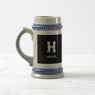 MINIMALISTISK VIT EN BOKSTAV MONOGRAM NAMN SVART SEJDEL