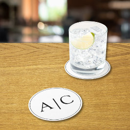 Minimalistisk vit Monogram Bröllop Underlägg Papper Rund