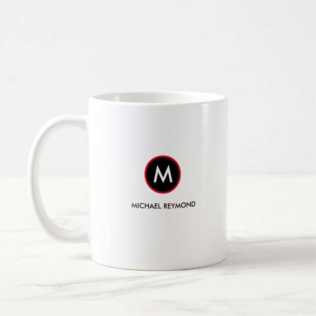 minimalistisk vit monogram kaffemugg (Vänster)