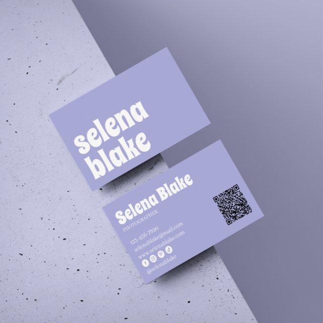 Minimalistisk vit och lila | Modern QR-kod Visitkort (Skapare uppladdad)