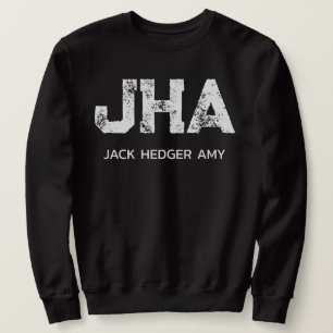 MINIMALISTISK VIT TRE BOKSTÄVER MONOGRAM NAMN SVAR LÅNG ÄRMAD TRÖJA