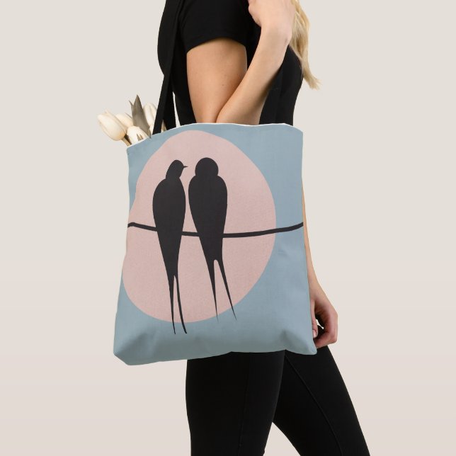 Minimalistiska kärleksfåglar på en tråd  tygkasse (Närbild)