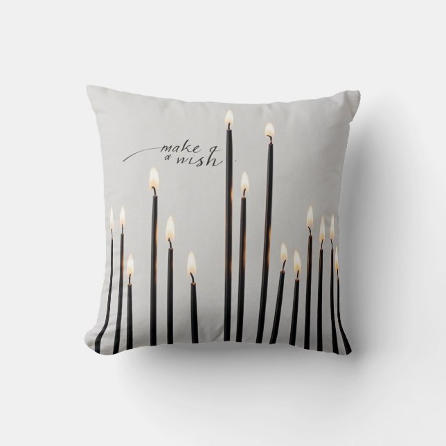 Minimalistiska lit svarta linjeljus lågor kudde (Framsida)