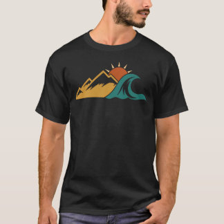 Minimalistiska utomhusutforskare vandring t shirt